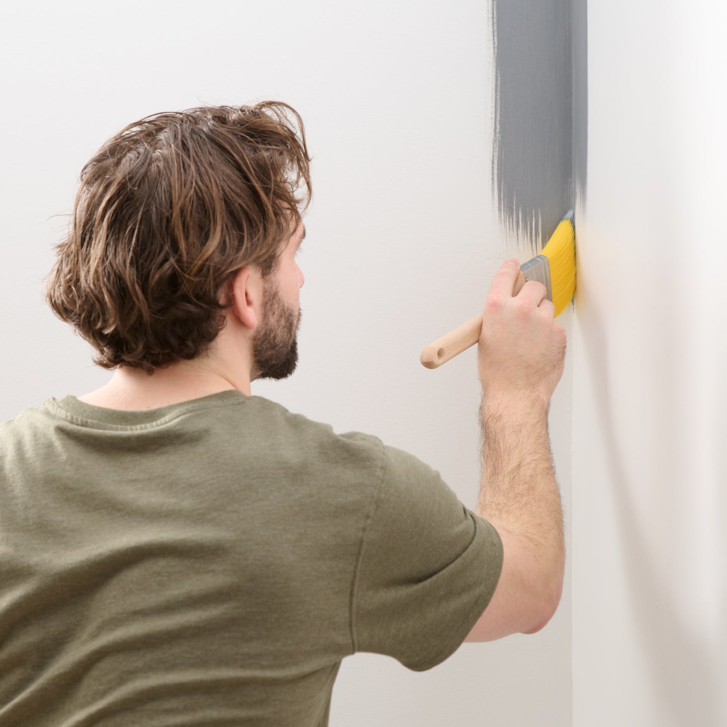 2 ½ Inch Angle Paint Brush